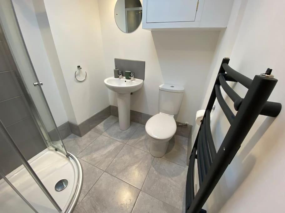 Ashcroft Apartment - Small Home Away From Home Ashburton Buitenkant foto